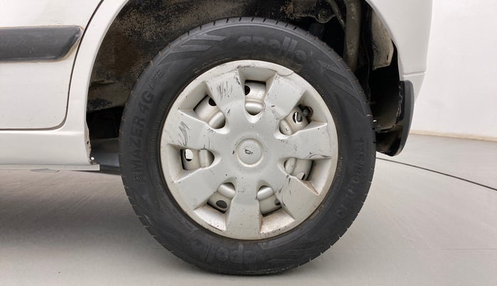 2012 Maruti Wagon R 1.0 LXI, Petrol, Manual, 72,470 km, Left Rear Wheel