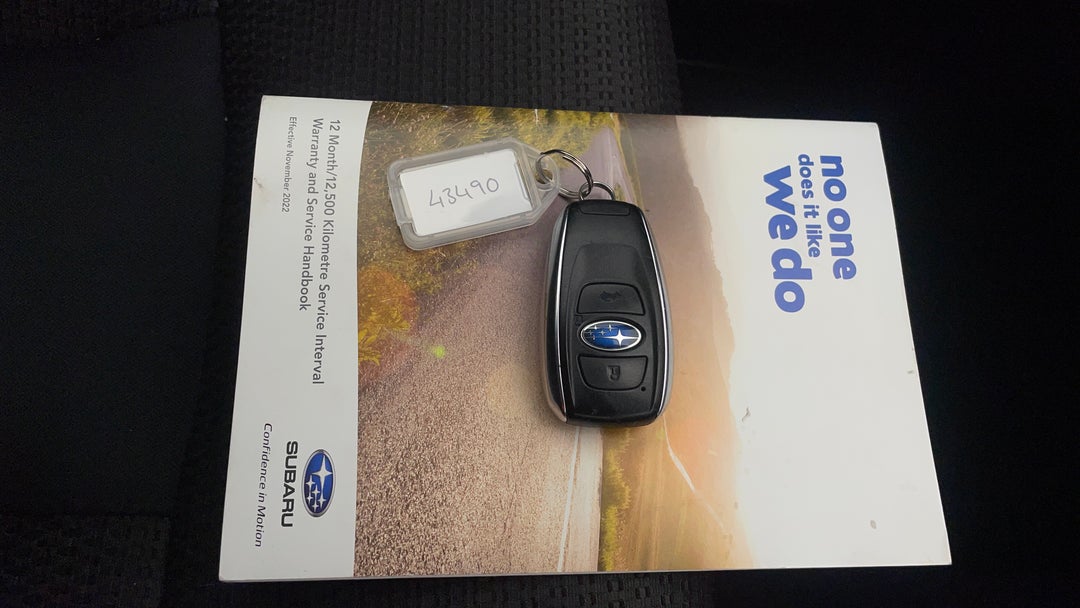 2023 Subaru Outback Awd, Automatic, 37867 km, Key Close-up