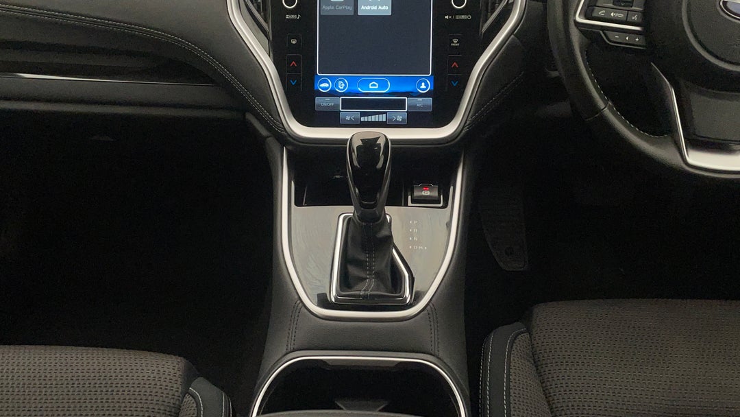 2023 Subaru Outback Awd, Automatic, 37867 km, Gear Lever 