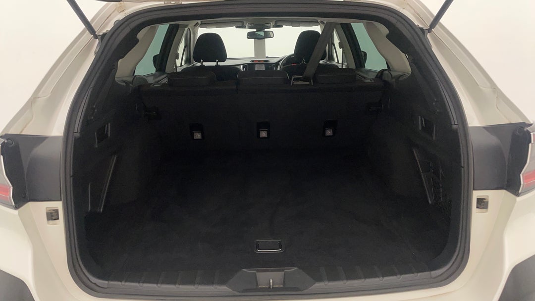 2023 Subaru Outback Awd, Automatic, 37867 km, Boot Inside View