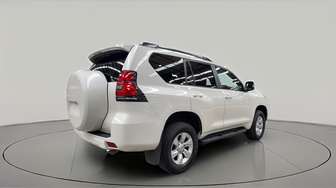 2023 Toyota Landcruiser Prado Gxl, Automatic, 48596 km, Right Back Diagonal (45- Degree) View