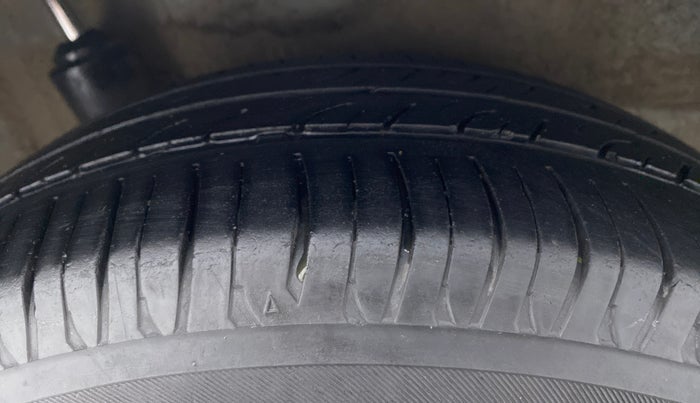 2017 Honda Amaze 1.5 SMT O I DTEC, Diesel, Manual, 62,386 km, Right Rear Tyre Tread