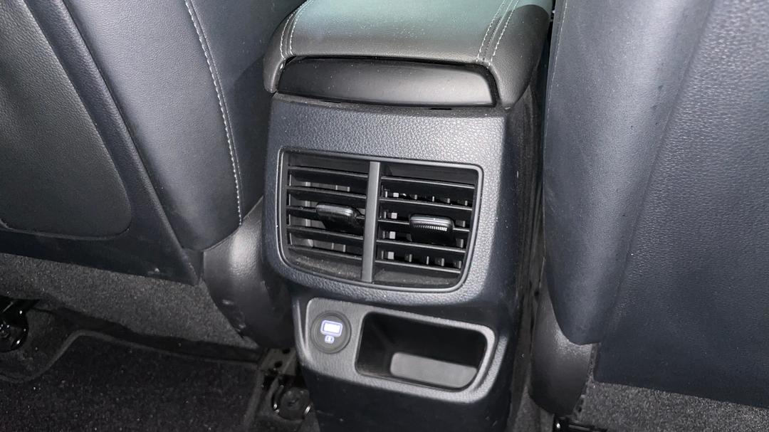 2021 Kia Seltos Gt-line (AWD), Automatic, 30349 km, Rear A/C Vent