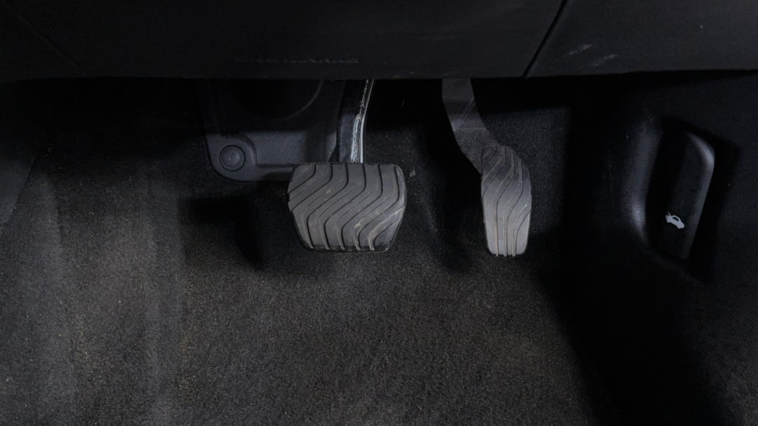 Pedals and Footmat