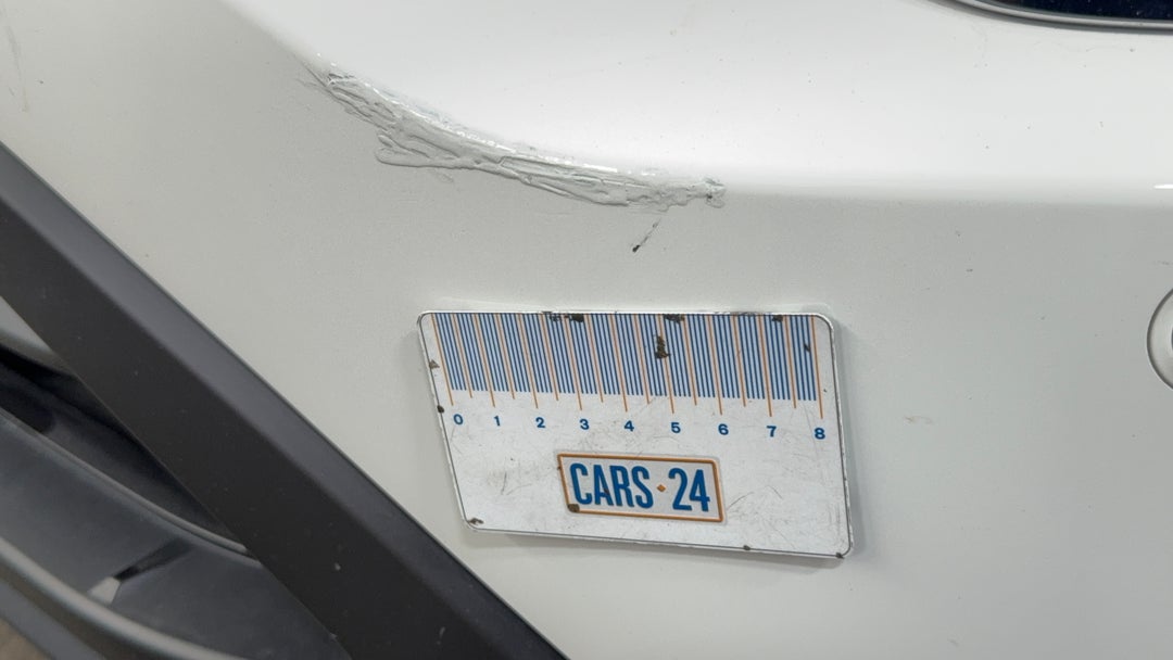 Bumper Front Scratch