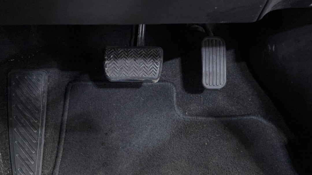 Pedals and Footmat