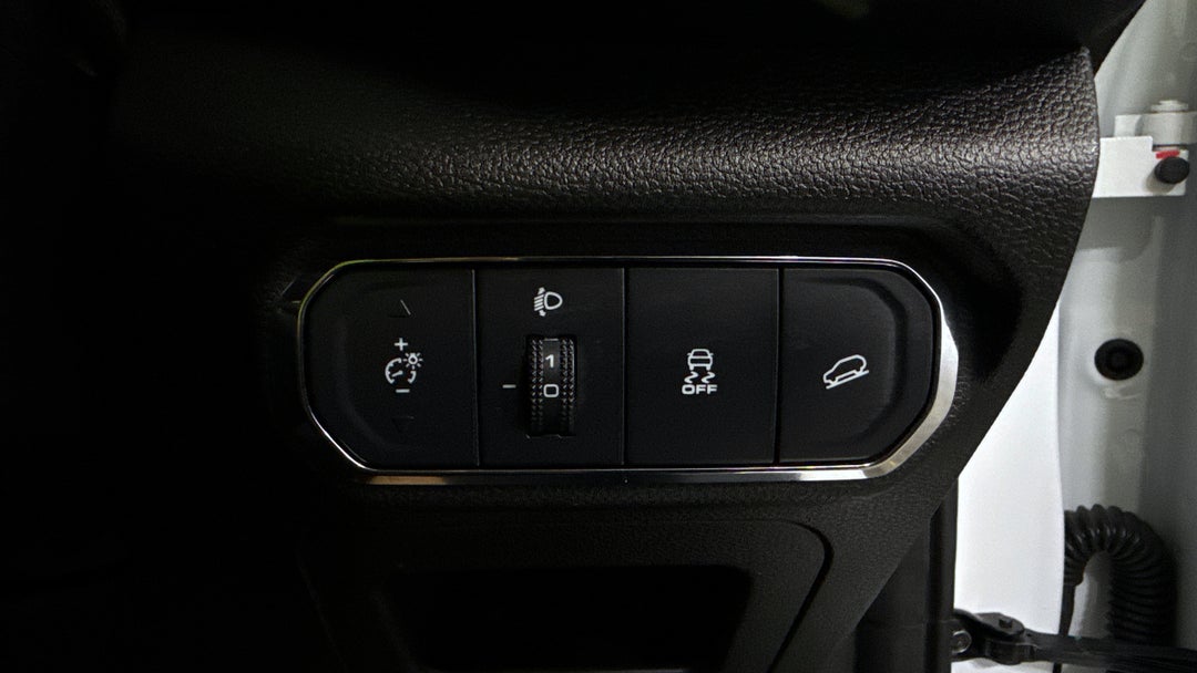 2022 GWM Haval Jolion Lux Hybrid, Automatic, 38921 km, Utility Switches/Buttons