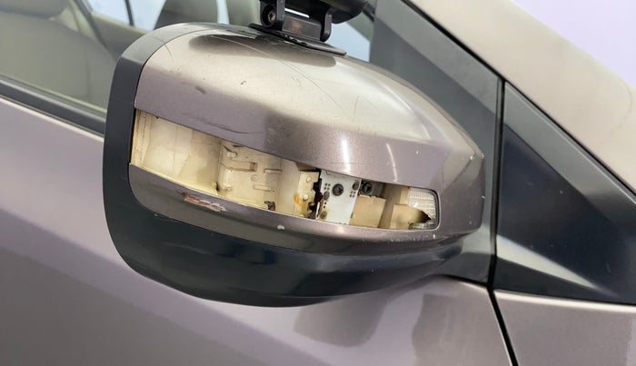 2013 Honda City 1.5L I-VTEC V MT, Petrol, Manual, 74,721 km, Right rear-view mirror - Indicator light has minor damage