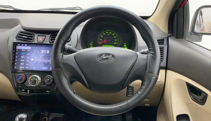 2015 Hyundai Eon ERA +, Petrol, Manual, 76,944 km, Steering Wheel Close Up