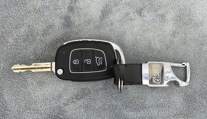 2017 Hyundai Elite i20 MAGNA 1.2, Petrol, Manual, 43,772 km, Key Close Up