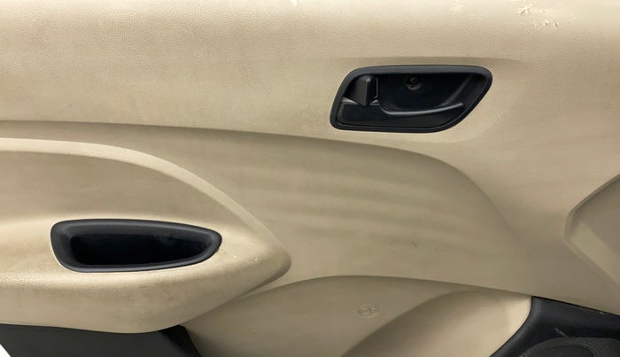 2020 Hyundai NEW SANTRO SPORTZ MT, Petrol, Manual, 59,923 km, Left front window switch / handle - Window making noise/ moving slow