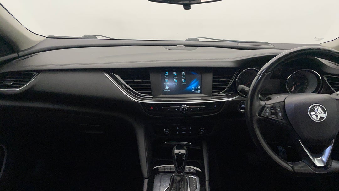 2018 Holden Commodore Rs, Automatic, 107002 km, Dashboard View