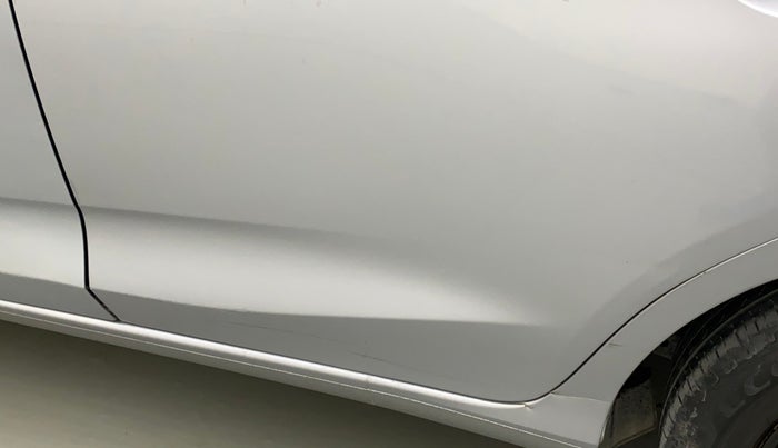 2019 Honda Amaze 1.2L I-VTEC S, CNG, Manual, 87,939 km, Rear left door - Slightly dented
