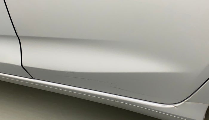 2019 Honda Amaze 1.2L I-VTEC S, CNG, Manual, 87,939 km, Rear left door - Minor scratches
