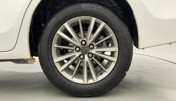 2015 Toyota Corolla Altis G PETROL, Petrol, Manual, 99,679 km, Left Rear Wheel