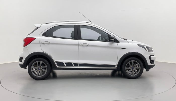 2018 Ford FREESTYLE TITANIUM 1.2 TI-VCT MT, Petrol, Manual, 23,536 km, Right Side View