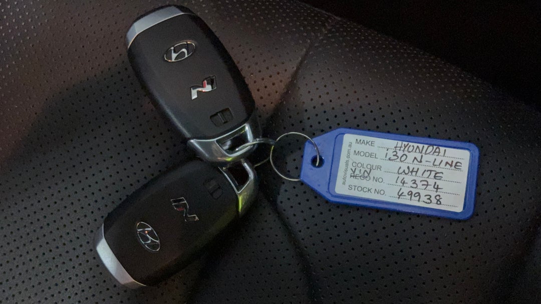 2023 Hyundai i30 N Premium, Automatic, 31132 km, Key Close-up