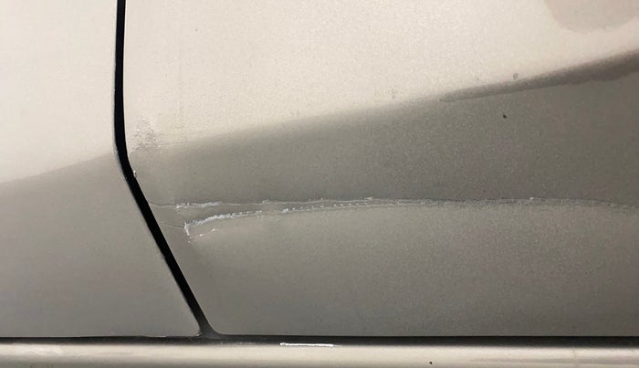 2014 Datsun Go T, Petrol, Manual, 69,870 km, Rear left door - Slightly dented