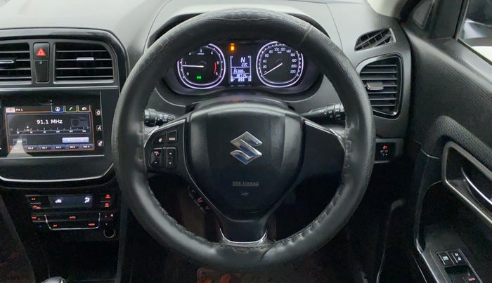 2018 Maruti Vitara Brezza ZDI+ DUAL TONE AMT, Diesel, Automatic, 38,827 km, Steering Wheel Close Up