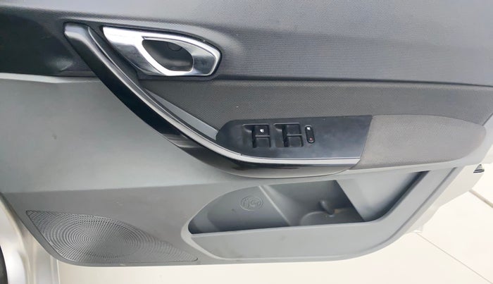 2018 Tata TIGOR XZ (O) PETROL, Petrol, Manual, 21,997 km, Driver Side Door Panels Control