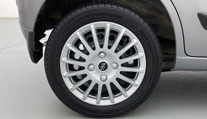 2018 Maruti Wagon R 1.0 VXI OPT, Petrol, Manual, 24,122 km, Right Rear Wheel