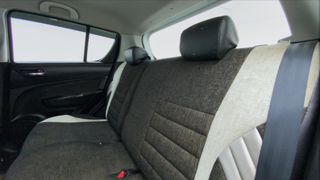 Right Side Rear Door Cabin