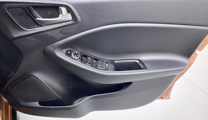 2018 Hyundai i20 Active 1.2 SX, Petrol, Manual, Driver Side Door Panels Control