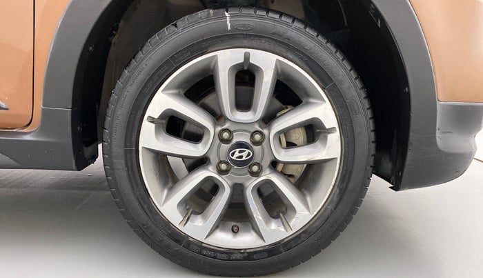 2018 Hyundai i20 Active 1.2 SX, Petrol, Manual, Right Front Wheel