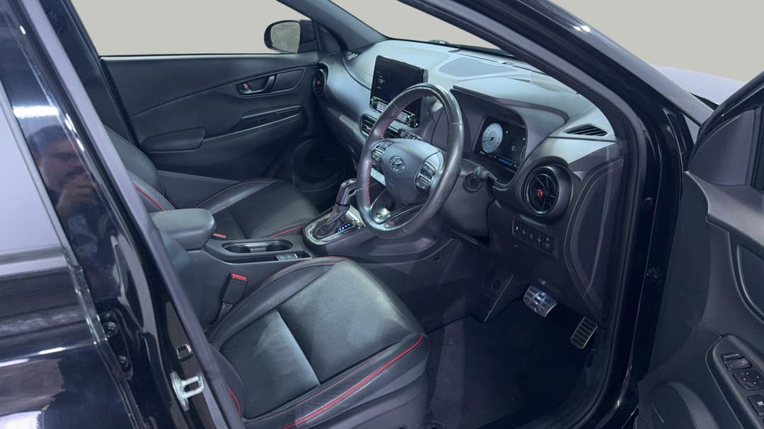 2021 Hyundai Kona N Line Premium Srf (AWD), Automatic, 35672 km, Right Side Front Door Cabin View