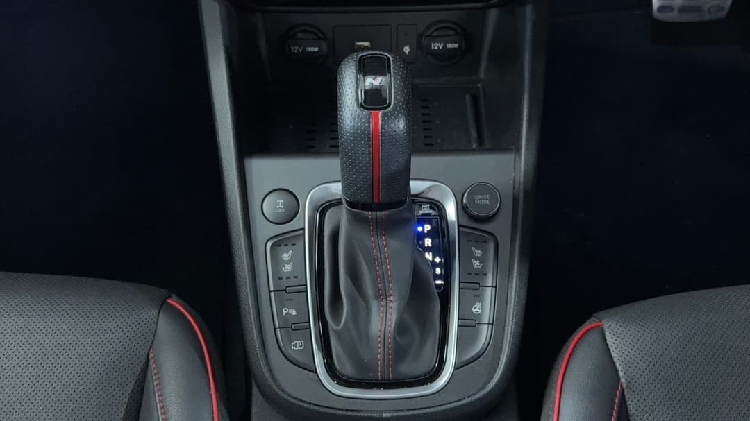 2021 Hyundai Kona N Line Premium Srf (AWD), Automatic, 35672 km, Gear Lever 