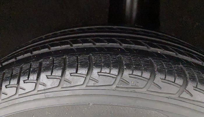 2018 Maruti Baleno DELTA CVT PETROL 1.2, Petrol, Automatic, 59,878 km, Left Rear Tyre Tread