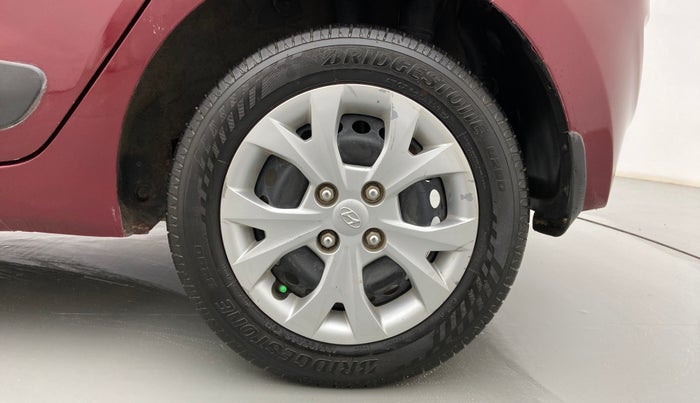 2015 Hyundai Grand i10 SPORTZ 1.2 KAPPA VTVT, Petrol, Manual, 48,050 km, Left Rear Wheel