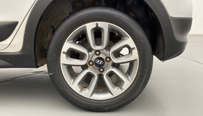 2016 Hyundai i20 Active 1.2 SX, Petrol, Manual, 36,056 km, Left Rear Wheel