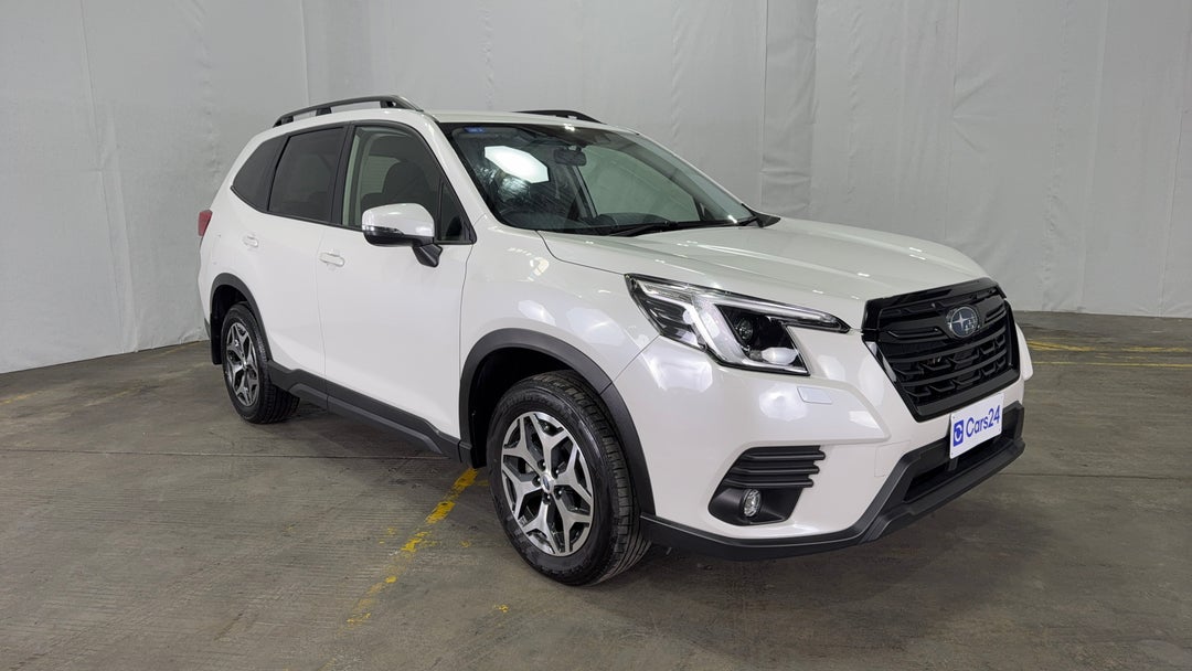 Right Front Diagonal (45- Degree) View