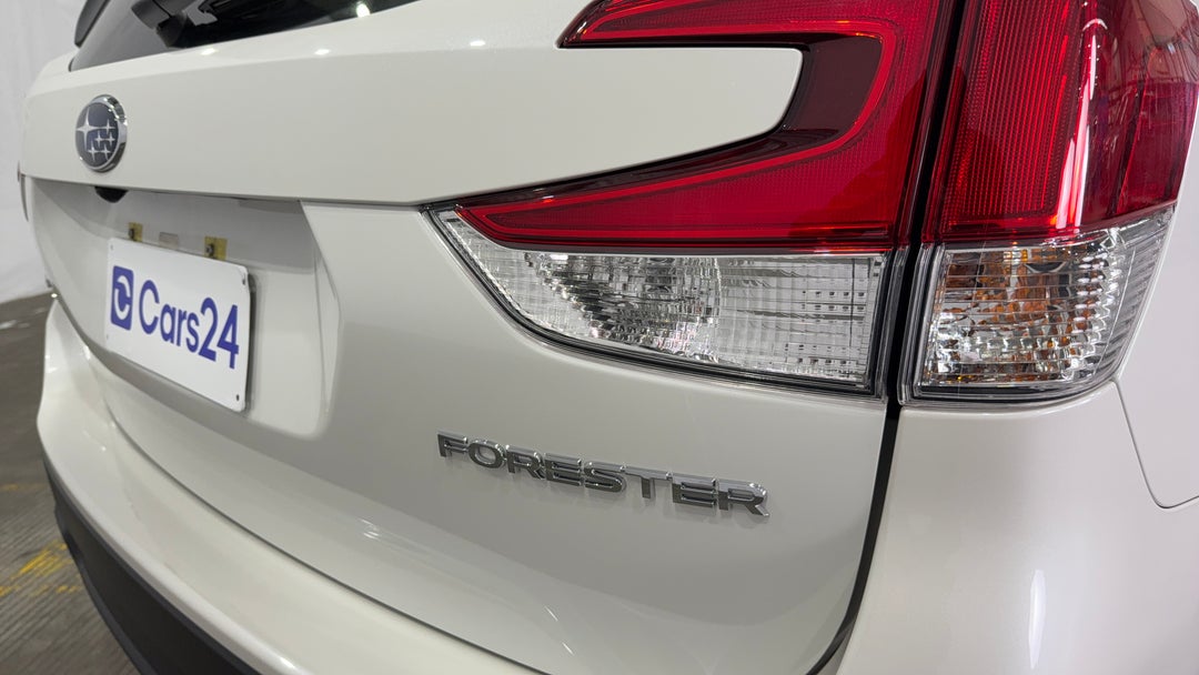 Badge (Boot Right Side)