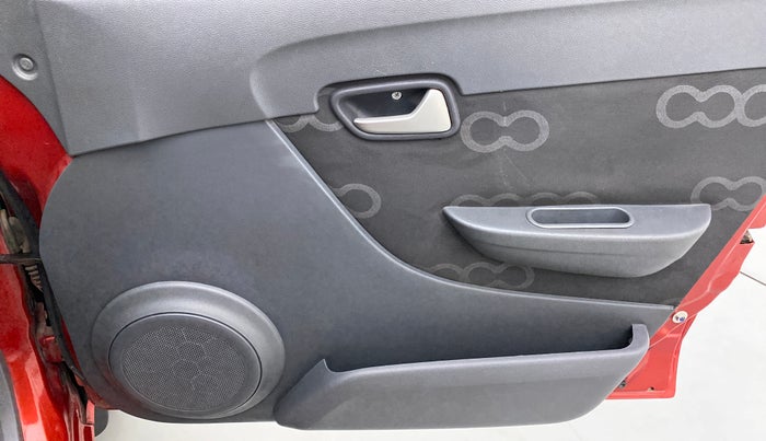 2014 Maruti Alto 800 VXI, Petrol, Manual, 41,075 km, Driver Side Door Panels Control