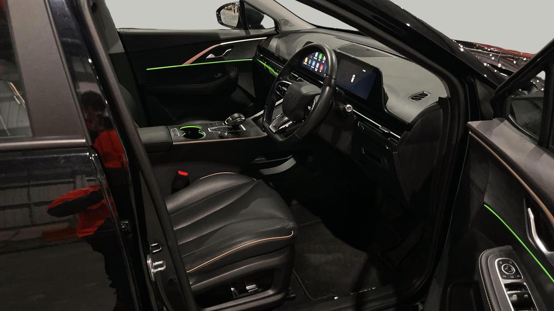 2023 Chery Omoda 5 Ex (high Version), Automatic, 36887 km, Right Side Front Door Cabin View