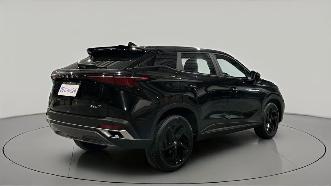 2023 Chery Omoda 5 Ex (high Version), Automatic, 36887 km, Right Back Diagonal (45- Degree) View