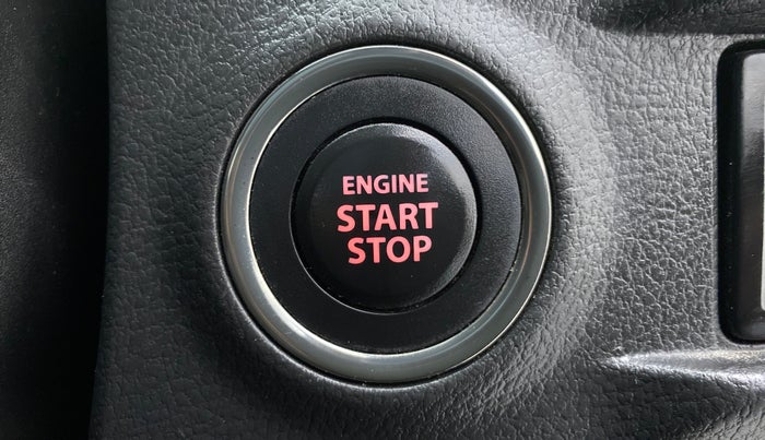 2016 Maruti Vitara Brezza ZDI PLUS DUAL TONE, Diesel, Manual, 74,563 km, Keyless Start/ Stop Button
