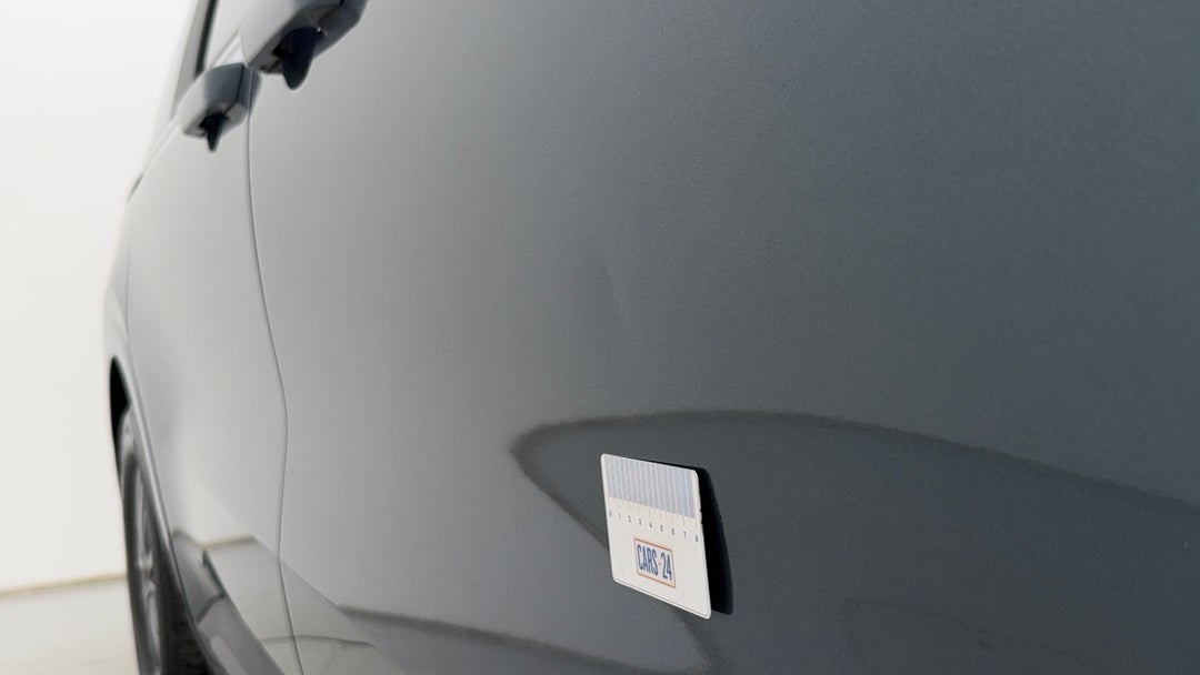 Doors Front RHS Dent