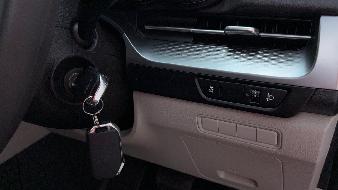 Utility Switches/Buttons