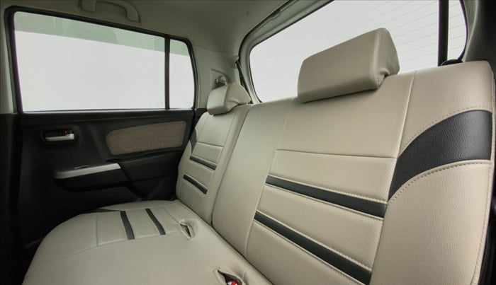 2016 Maruti Wagon R 1.0 VXI, Petrol, Manual, 41,111 km, Right Side Rear Door Cabin