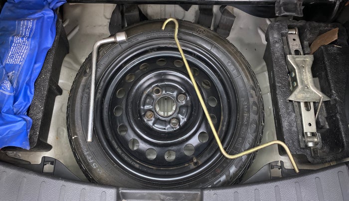 2016 Maruti Wagon R 1.0 VXI, Petrol, Manual, 41,111 km, Spare Tyre