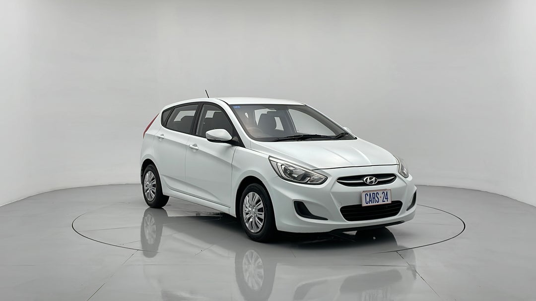 Right Front Diagonal (45- Degree) View