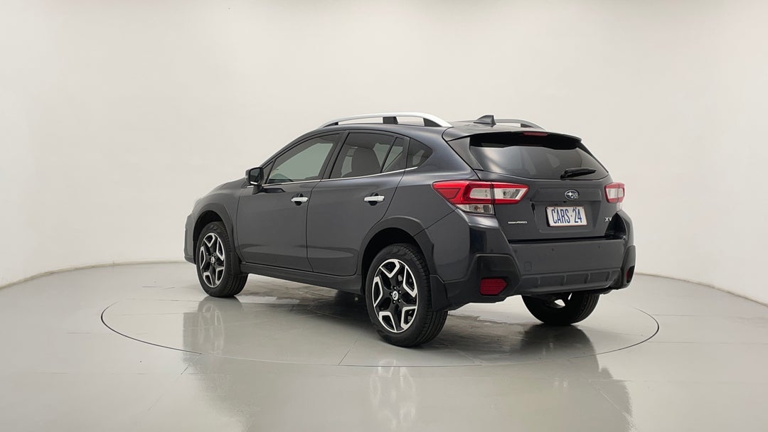 Left Back Diagonal (45- Degree) View