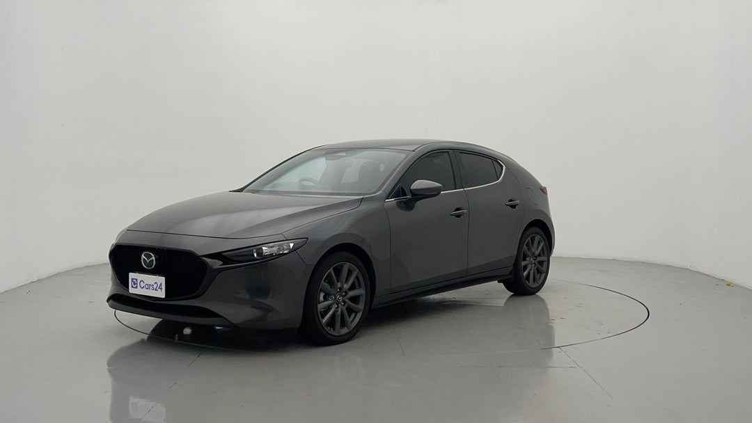 Left Front Diagonal (45- Degree) View