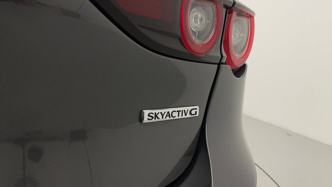 Badge (Boot Right Side)