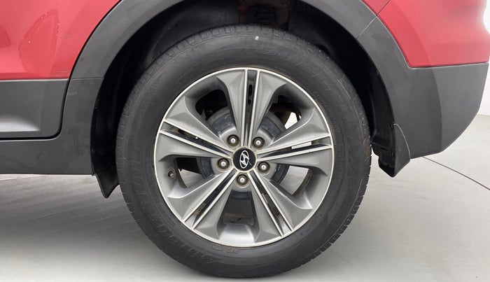 2017 Hyundai Creta SX PLUS AT 1.6 PETROL, Petrol, Automatic, 1,16,844 km, Left Rear Wheel