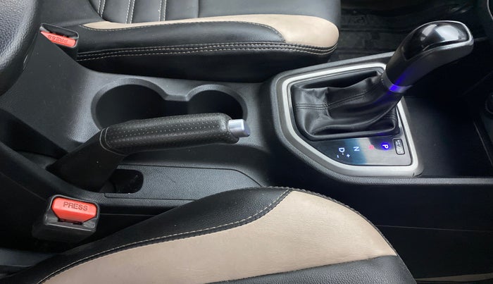 2017 Hyundai Creta SX PLUS AT 1.6 PETROL, Petrol, Automatic, 1,16,844 km, Gear Lever