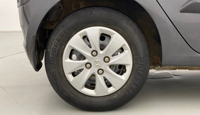 2011 Hyundai i10 MAGNA 1.2 KAPPA2, Petrol, Manual, 51,723 km, Right Rear Wheel